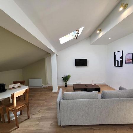 Le Nerolii Apartment Лион Екстериор снимка