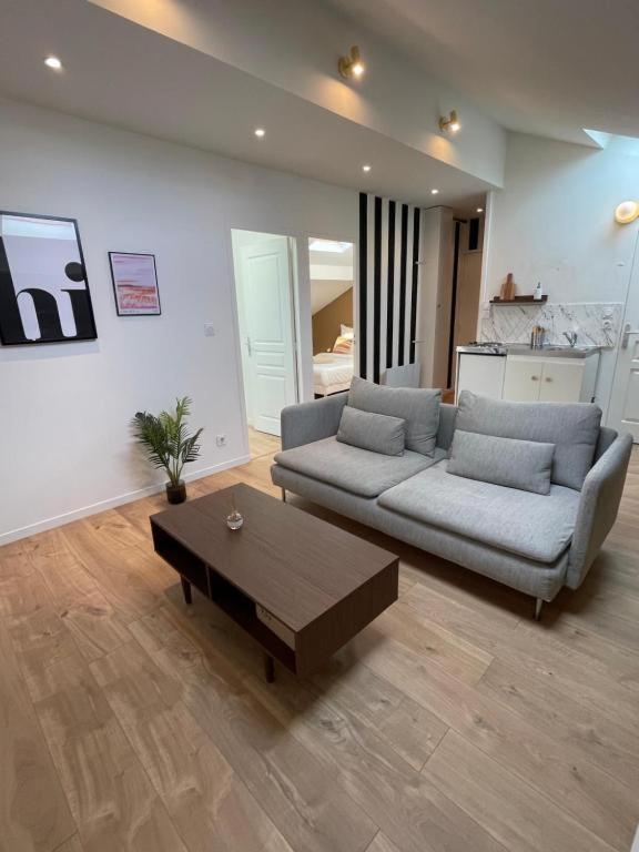 Le Nerolii Apartment Лион Екстериор снимка